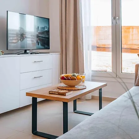 Grand White Apartments Agios Ioannis  Экстерьер фото