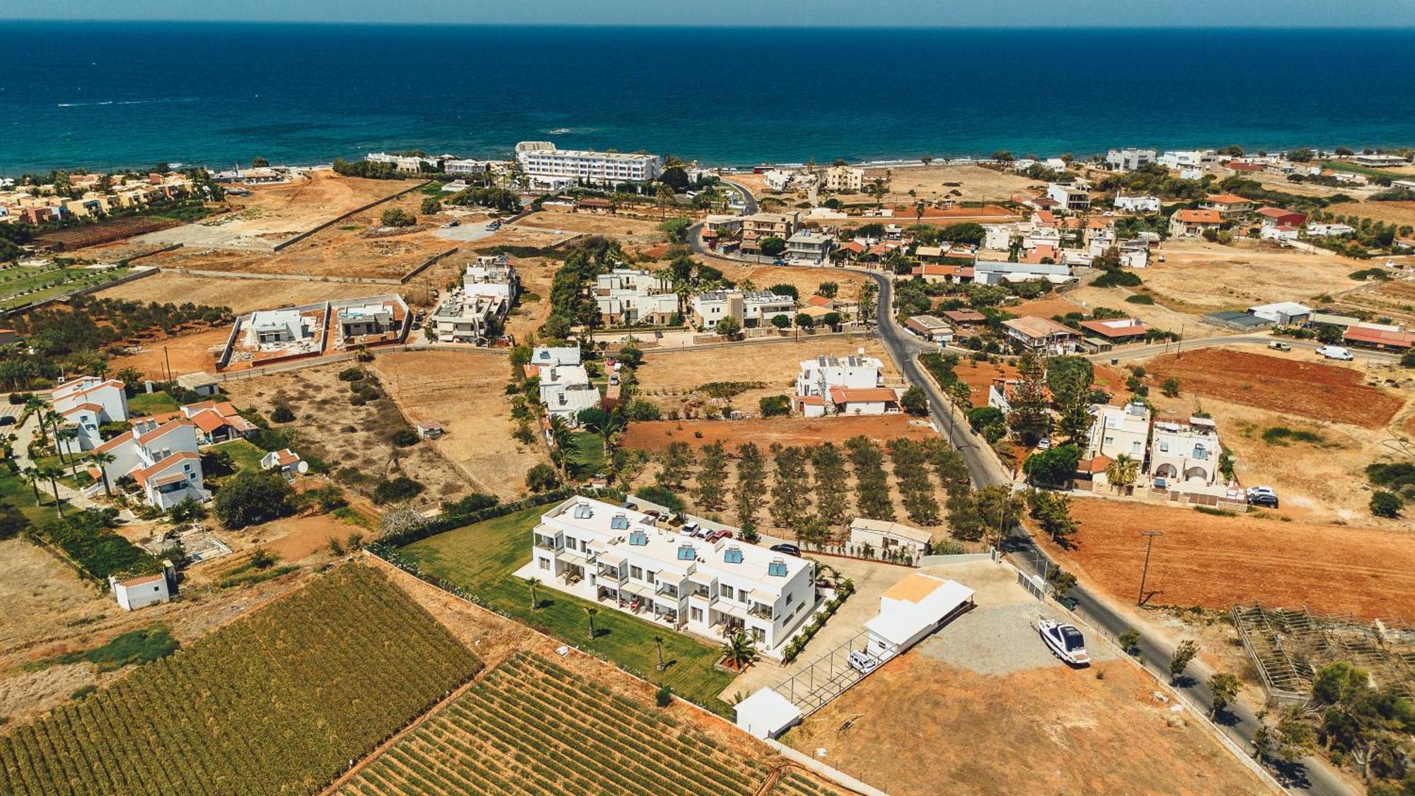 Grand White Agios Ioannis (Heraklion)